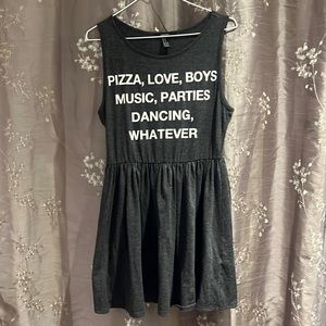 Forever 21 summer sleeveless dress. Size medium.